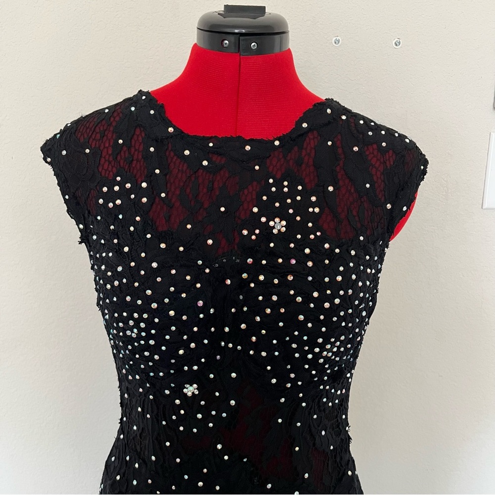 Camille La Vie Black Mermaid Jeweled/Sequin Floral Lace Formal Gown US 8 😍 - Picture 4 of 16